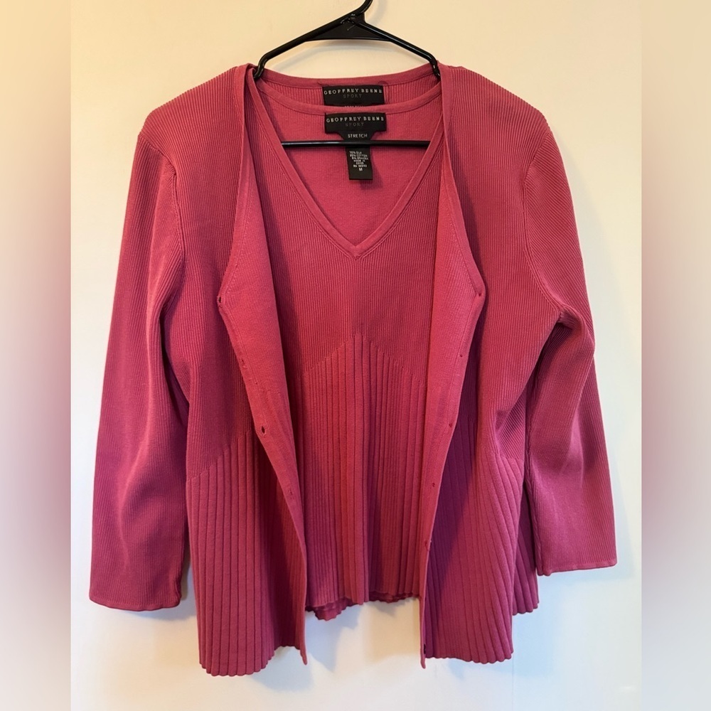 Geoffrey Beene  2 piece Sport Stretch Cardigan and Tank Top Set in Pink